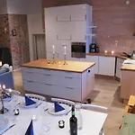 Wanha Koulu Tahko Unelma, 4mh, Palju, Sauna, Tupakeittioe, Wifi, Liikuntasali, Rinteetsparavintola 6km, Lemmikit Ok, Edukas Reittiö