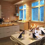 Wanha Koulu Tahko Unelma, 4mh, Palju, Sauna, Tupakeittioe, Wifi, Liikuntasali, Rinteetsparavintola 6km, Lemmikit Ok, Edukas * Reittiö