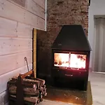 Wanha Koulu Tahko Unelma, 4mh, Palju, Sauna, Tupakeittioe, Wifi, Liikuntasali, Rinteetsparavintola 6km, Lemmikit Ok, Edukas