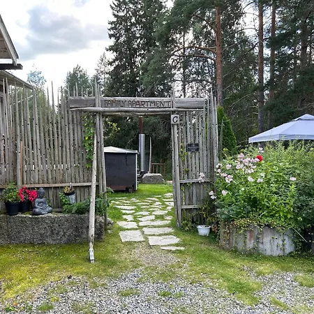 Wanha Koulu Tahko Unelma, 4mh, Palju, Sauna, Tupakeittioe, Wifi, Liikuntasali, Rinteetsparavintola 6km, Lemmikit Ok, Edukas *